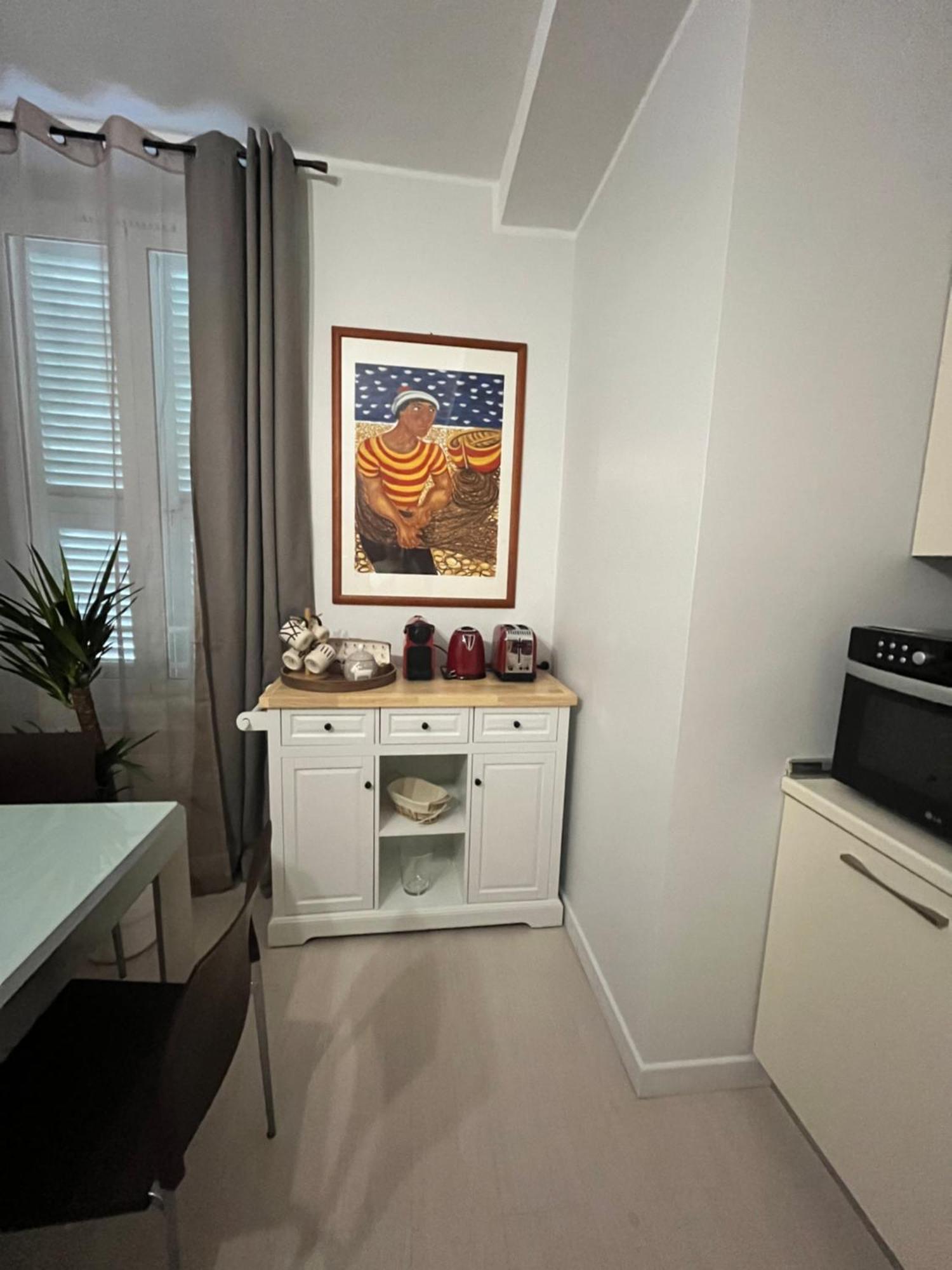 Prato Home - Apartment Near The Beach In Ментона Экстерьер фото